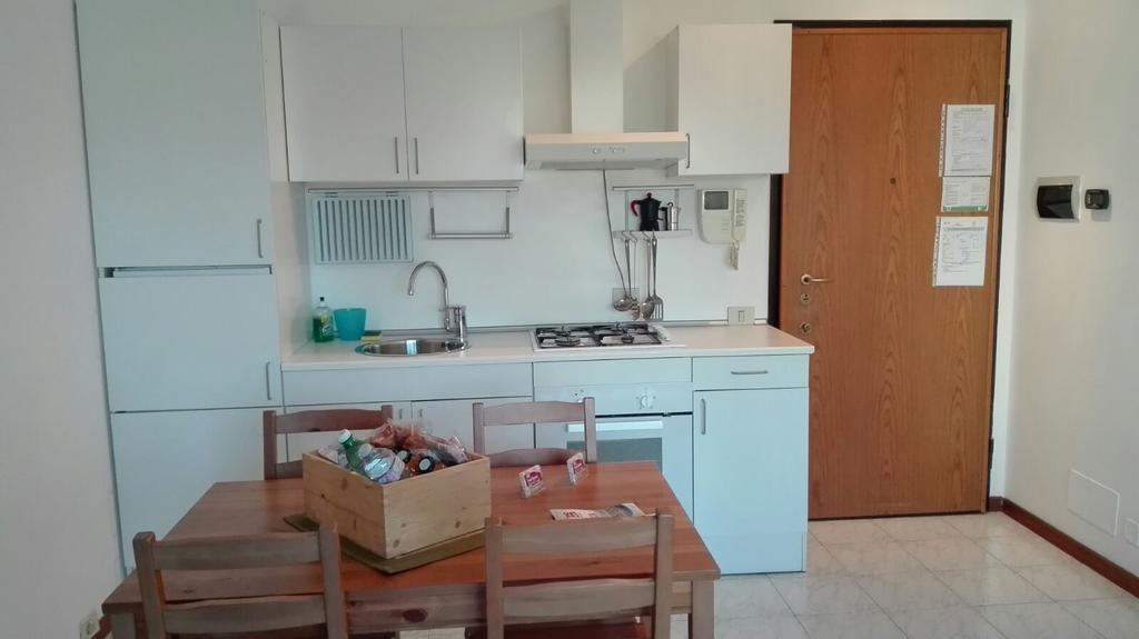 Bed & Bacco Apartment Bergamo Bagian luar foto